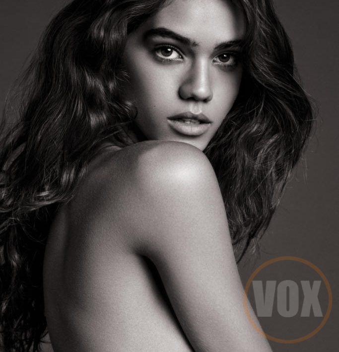 Awesome Anna Avila